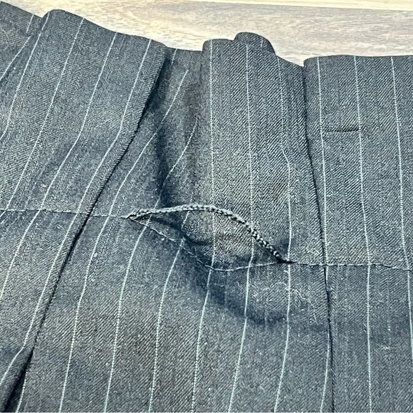 BCBG Maxazria Black Striped Short Pencil Skirt Ruffle Waist Size Small - Picture 7 of 16